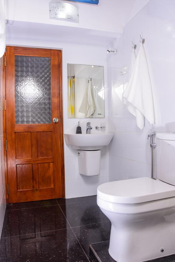 Channa Villa & Tours Bentota Exterior photo