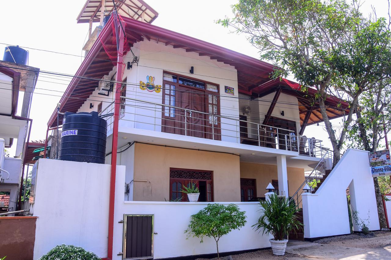 Channa Villa & Tours Bentota Exterior photo