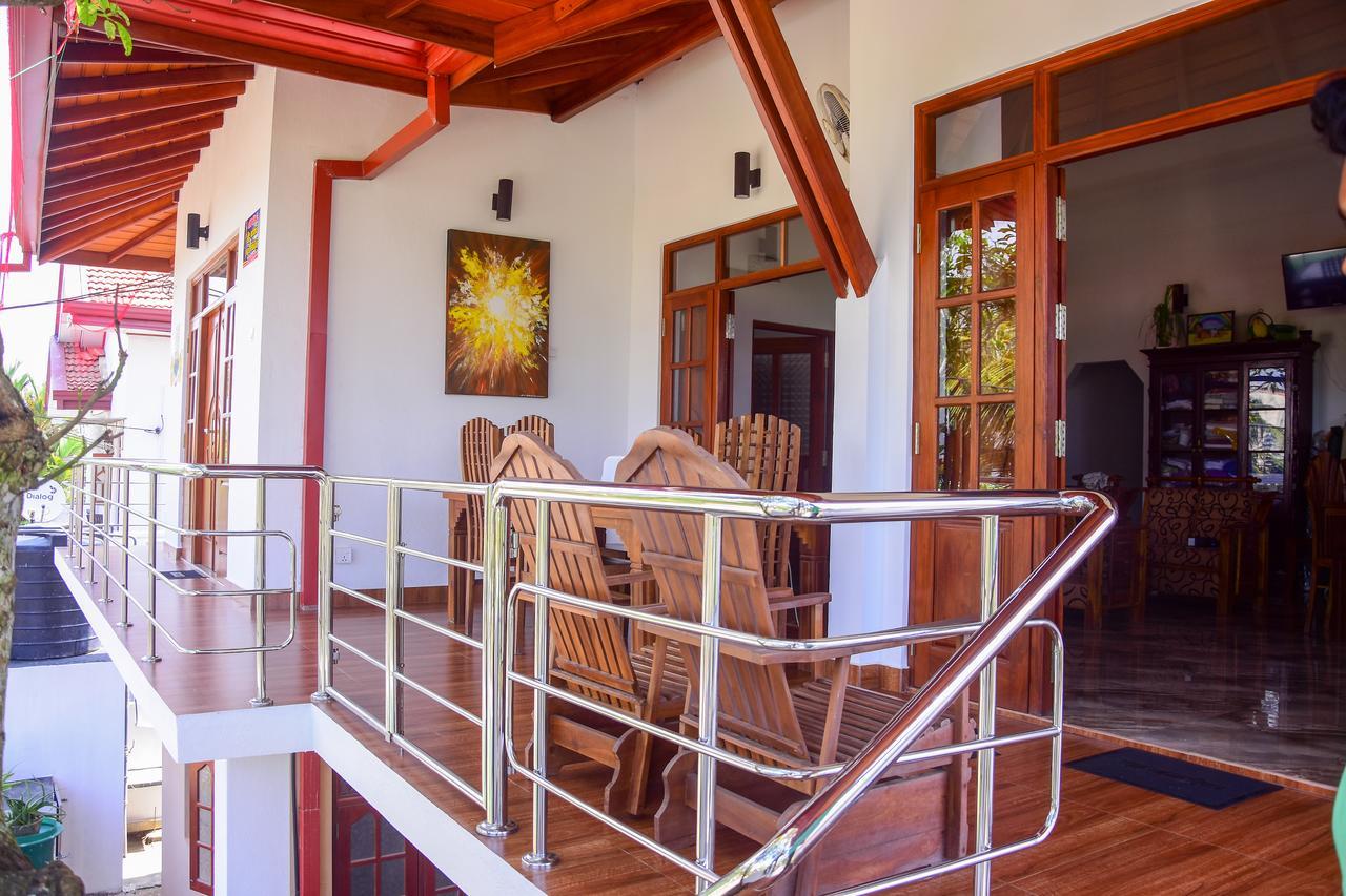 Channa Villa & Tours Bentota Exterior photo